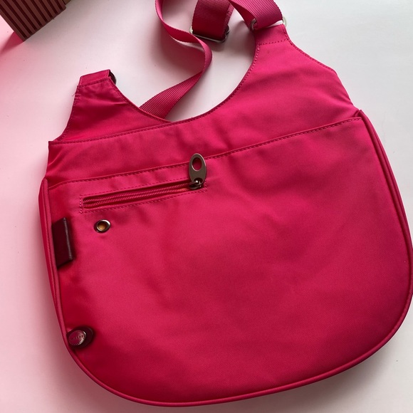 Mosey Life by Baggallini  Travel fuchsia, pink, Crossbody  / Bag Purse - Picture 5 of 13